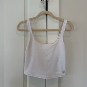 Vuori White Cropped Tank Top - Small